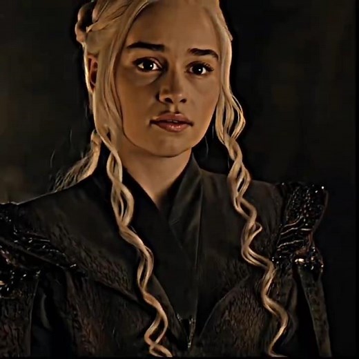 Daenerys Targaryen Arrives at Dragonstone | Game of Thrones 🐉 #shorts