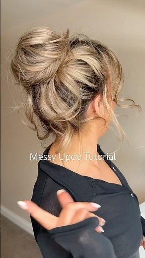 Messy bun Updo tutorial #hairtutorial #90shair #hairstyling