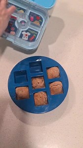 Our most requested recipe since krumbsco's release! The perfectly sized banana muffin recipe to fit in your moulds and this recipe is seriously ahhhhhmazing 🤌 Make sure you share with me when you make them 🙋‍♀️ I can't wait to see! Ingredients: 1 small banana mashed 1 egg 2 tbs melted butter ¼ cup milk ¾ cup SR flour ¼ cup sugar 1 tsp cinnamon | Lunchbox Mini