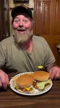 Billy Enjoying Another Man’s Meal | Homemade Southern Food #usa #viral #video #vlog #billy #food