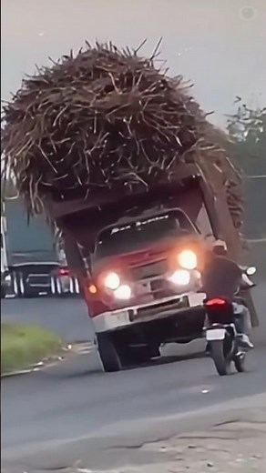 This truck driver learned a hard lesson! 🚛💨 #shorts #fails