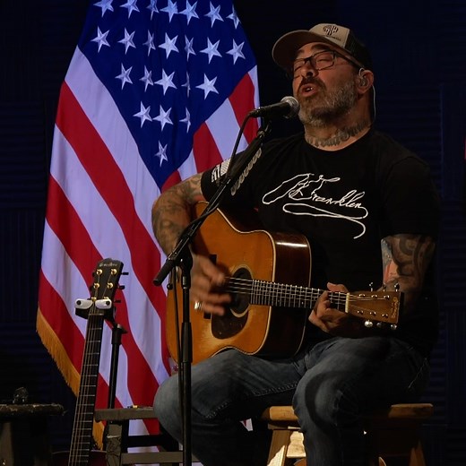 178K views · 12K reactions | Watch the full performance of Everybody Talks To God live from Fort Campbell, Kentucky. https://youtu.be/9MIH3i8NkG4 | Aaron Lewis | Facebook