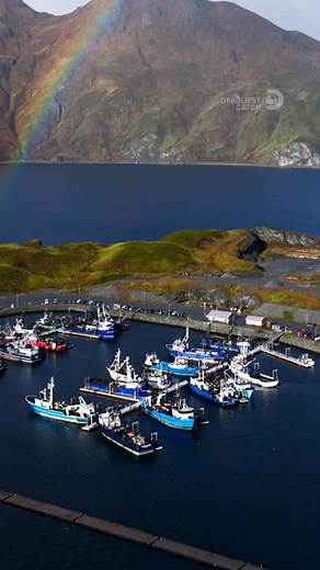 For the first time in 27 years, the captains find a rare strain of red King crab in the north amid crushing ice and violent storms. Watch an all-new season of #DeadliestCatch, premiering Friday, May 8, 8P on Discovery.