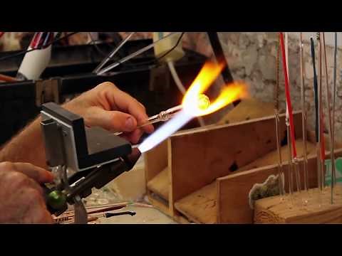 Nikos Flores How to Make a Glass One Hitter