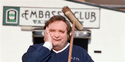 Bernard Manning's iconic club set to close in just weeks ahead of demolition