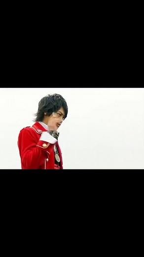 decade vs Gokaiger #superherotaisen #kamenrider #kaizokusentaigokaiger #kamenriderdecade