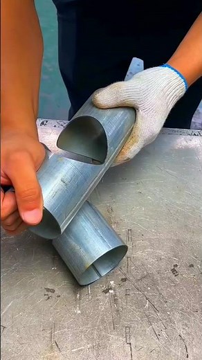 4 Pipes ONE BOWL - Ultimate Smoking Trick!