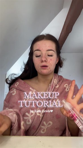 Makeup Tutorial: Enhance Your Look with Expert Tips