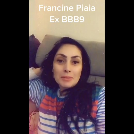 Francine Piaia - Ex BBB9 fala sobre o EP Porto Distante da Don Marco! ⠀⠀#francinepiaia #ep #poprock #donmarco