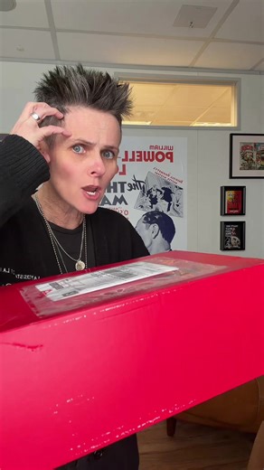 ¿Qué hay en la caja? Un Rant de Horror en la Clase