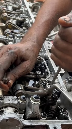 4.5K reactions · 129 shares | #truck #Engine #head #valve #spring #test | Naseem Mailk | Facebook