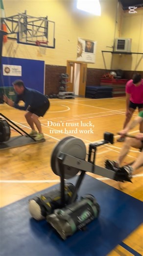 Ross Mullen | ONLINE COACH on Instagram: "Work out of the day ⬇️ Most of the 7th were on their annual fitness tests which meant less numbers for PT’s today- Smaller numbers means bigger buy in! Today we worked utilising the Ergs available in CBB gym. Today’s session was aimed at targeting the Anaerobic Glycolic system & the Alactic system working in that shorter burst interval work - The session will be below for you try! When doing this with a partner they will work while other is on their rest