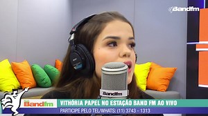 A crossfiteira Vithória Papel diz que não beija ninguém em festa. | Band FM