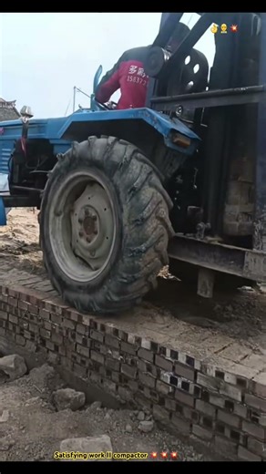 COMPACTOR Machine is Usage : The Process of Compression Soil Foundation!!