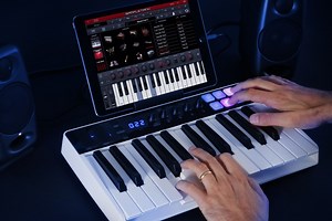 IK Multimedia ships iRig Keys I/O keyboard MIDI interface that can record microphones and other instruments | AppleInsider