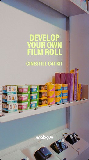 Analogue on Instagram: "Ever thought of developing your own film? It’s totally doable at home, thanks to helpful developing kits like the Cinestill Cs41 “Color Simplified” 2-Bath Kit. Here’s how we did it: 👉 Tools that we used: - The Cinestill Cs41 “Color Simplified” 2-Bath Kit for developing the film. - A changing bag to keep everything light-tight while we got the film ready. - A Paterson tank and reels for the actual film developing process. - Use a digital thermometer to make sure the chemi