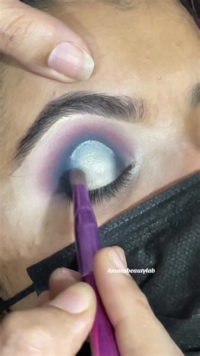 Halo Eye Makeup Demo for Beginners