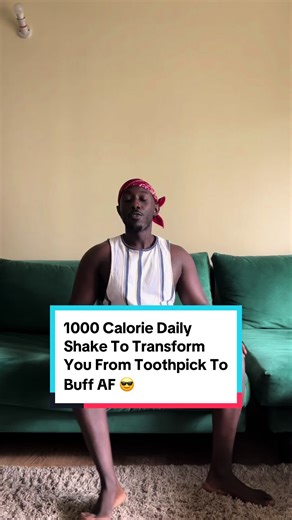 Build Muscle with a 1000 Calorie Daily Shake