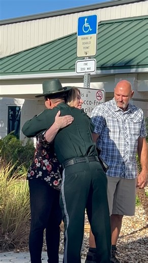 Today we held a flag flying ceremony for Andrea Pifer our Communications Training Coordinator, in honor of her 30 years of dedicated service to the Charlotte County Sheriff’s Office. Andrea, we are thankful for you and the invaluable knowledge you have given to so many. Congratulations on this incredible milestone! 🖤💛🖤 | Charlotte County Sheriff's Office