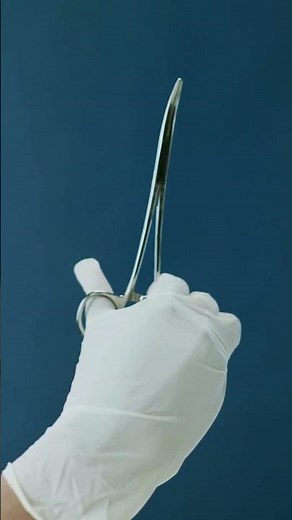 How to Prepare a Medical Emergency Kit for Your Home: Essential Items & Tips #medkit #emergency #dr