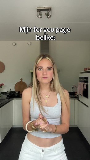 Video's van Charlottetk (@charlotte.tk) met Jet2 Advert - ✈️A7-BBH | MAN 🇬🇧