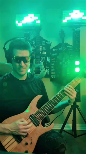 Jamming at home with a full programmed light show