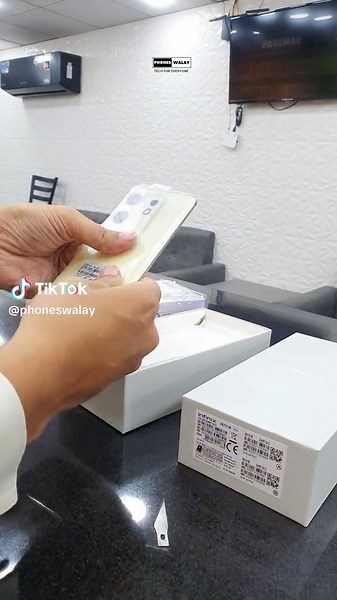 Infinix Zero 30 4G Unboxing and Price in Pakistan