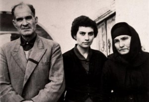 Οι ηρωικοί γονείς του Γρηγόρη Αυξεντίου [τα συγκλονιστικά λόγια αμέσως μετά τον θάνατό του]