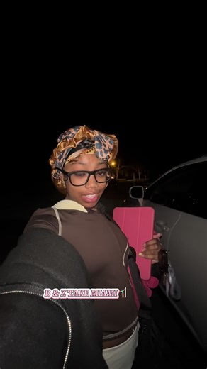 i’m trying to give yall this content bare with me🫡🩷 #springbreak #besties #miami #girlstrip #vlog