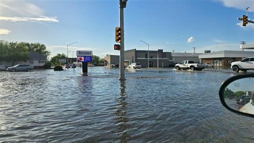 Thunderstorm brings flooding to northeastern Colorado