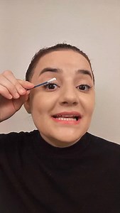 ✨ Esses #Truques valem o teste! 😱 Me conta aqui nos comentários qual #Dica você mais curtiu 👇 Eu adoro testar técnicas pra ver se funcionam mesmo — e só trago o que facilita a make no dia a dia, sem mistério. 💄✨ Se você gosta de #TruquesDeMaquiagem, #MakeFácil e #BelezaReal, fica comigo! 👉 Segue: @dicasdeanachagas 💖 Aqui é make prática, possível e com resultado de verdade! 🌟 | Dicas da Ana