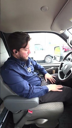 How to Use the Parking Brake on a 15’ Chevy Express 3500 Box Truck | Phillips Chevrolet Frankfort