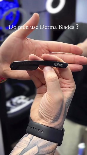 🤔 Do Men Use Derma Blades ❓😳✨ YES ⚡️⬇️ Cool Facts You Didn’t Know 🧠Men use derma blades to exfoliate the skin by gently scraping off the top layer of dead skin cells and fine vellus hair. (peach fuzz)They help minimize the appearance of acne scars, fine lines, wrinkles and dull skin💾 SAVE this reel so you can watch it later👉🏻 FOLLOW THIS PAGE FOR MENS GROOMING PRODUCTS📲 SHARE it with someone who wants these tools ✍🏻 If you COMMENT ( PSL ) we will DM a 25% off DISCOUNT CODEWhat are the be