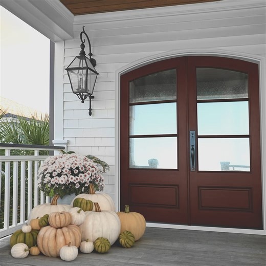 JELD-WEN’s IWP® Aurora® Fiberglass doors feature dozens of luxurious woodgrain finishes, incomparable hardware and glass options, and have the durability to withstand the harshest climates. 🍂 🚪 Extterior doors to fall for: https://bit.ly/3UsuF9F | JELD-WEN Windows & Doors
