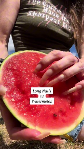 Long Nails Scratching Watermelon ASMR Experience