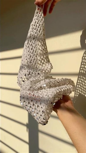 900 sequins and a lot of patience 😌✨ #crochet #crocheting #crochetpattern #sequins #crocheter