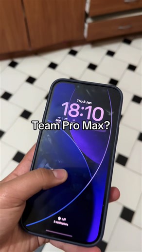 Pros of Choosing Small Size iPhone Models