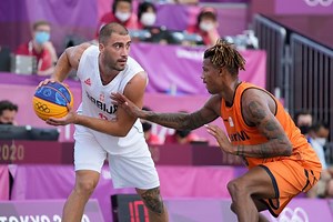 That's right! Serbians in 3x3 basketball Olympics semis: Bulut and friends are attacking a medal!