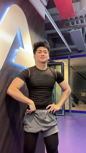 Thank you for choosing paoboo compression suit.@MarcoA man who wants to maintain a good figure cannot do without the belief in fitness that never gives up. A high-quality compression suit can make your movements more dynamic. order now！#gymoutfit #gymshirts #fashionshirt #tiktokgymlovers#FashionFiesta #FashionFest #TikTokShopFashiON #MySweldoBudol # #compressionshirt#fyp #foryou #2023bodygoals #balancedlifestyle #selfimprovement #newtrend #exercise #fitness #gym #workout #workoutfit #gymfit #spo