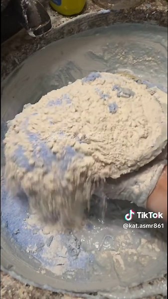 Subbie Combo: Effective Cleaning Products Guide