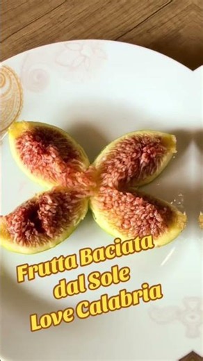 Frutta Baciata dal Sole#calabria#food#fichi#frutta#estate#eccellenzeitaliane#perte#fruttafresca