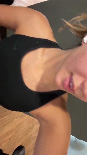 Os vídeos de Ⓜ️a (@spam_askov) com E QUE ELA TÁ IMPRESSIONADA x BEAT CHAPADÃO - MichaelD_Crf