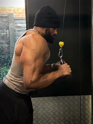 CABLE PUSHDOWN WORKOUT🔥