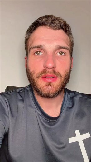 This one’s for the one lying awake running future scenarios. Not chasing more, but just craving stability and peace. Jesus said seek first the Kingdom, and everything else follows. Worry feels responsible, but it never brings rest. You were never meant to be the source, only the steward. Planning can be wise, living in fear cannot. Today, shift the centre of your trust back to God. Provision follows alignment. #Matthew633 #TrustGodFully #FaithOverWorry #KingdomFirst #BreakthroughJourney | God's 