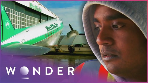 New pilot is hated by boss "Buffalo Joe" | Ice Pilots NWT | Wonder