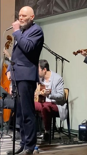 “Silver Bells” with Billy Corgan