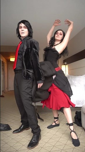 we're not okay (we promise) 😂 #cosplay #mychemicalromance ‪@AlysonTabbitha‬