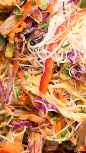 Comment 'RECIPE' Move over spring rolls, it’s salad season, so we’re turning one of my favourite dishes into a salad with this spring roll salad recipe. https://www.foodbymaria.com/spring-roll-salad/ | Foodbymaria