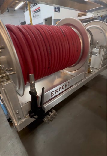 What does a Pro pressure washing setup like like?