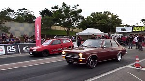 944K views · 12K reactions | CHEVETTE PLACA PRETA TURBO vs GOL TURBO...